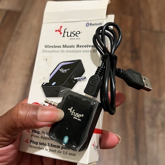*NWT* Fuse Wireless Music Receiver - Picture 3 of 3